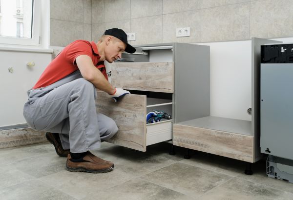 Drawer Installation in Gilmer