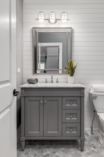 Vanity Refacing in Gilmer